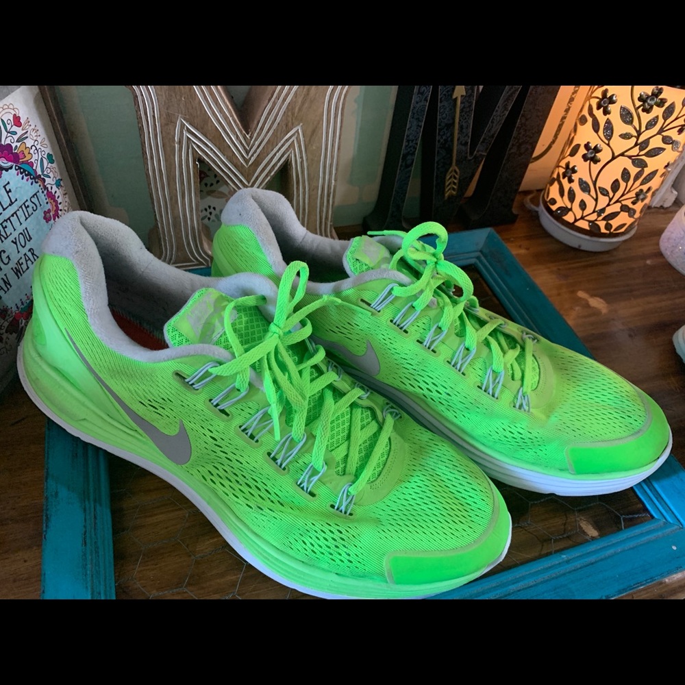 Nike Lunarglide 4 men’s size 15 neon green